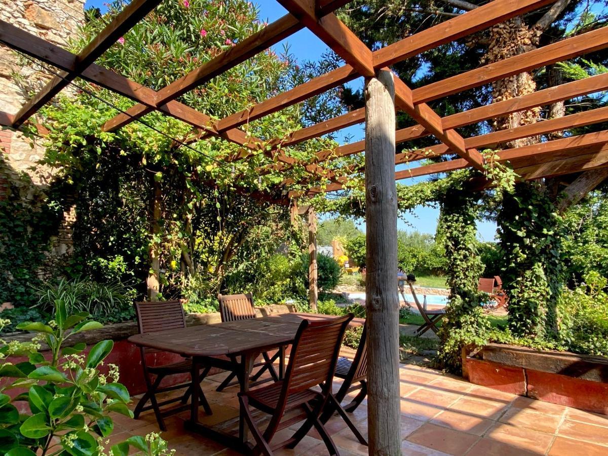 Вілла Santa Caterina - Dog Friendly With Garden Sobrestany Екстер'єр фото