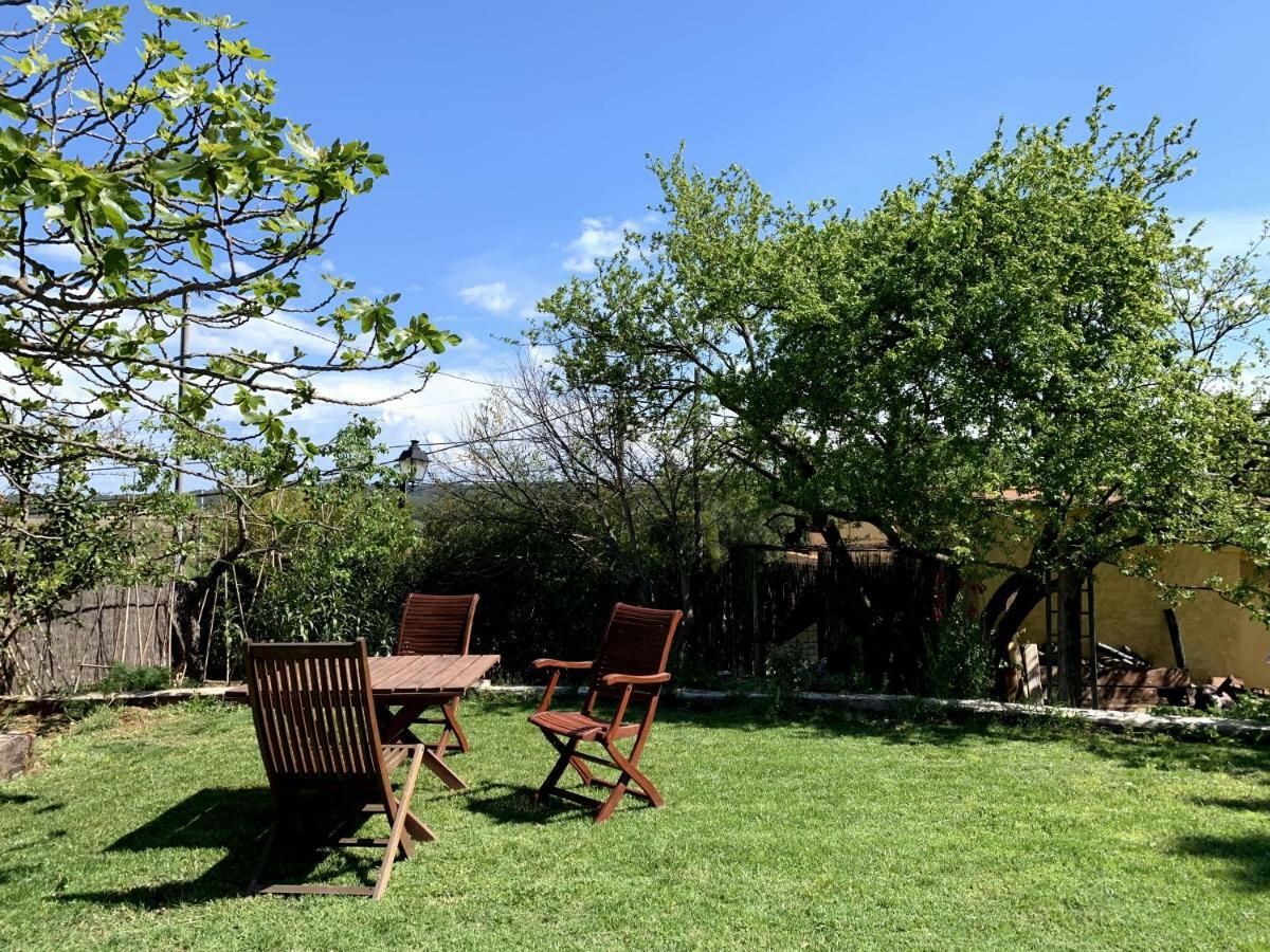 Вілла Santa Caterina - Dog Friendly With Garden Sobrestany Екстер'єр фото